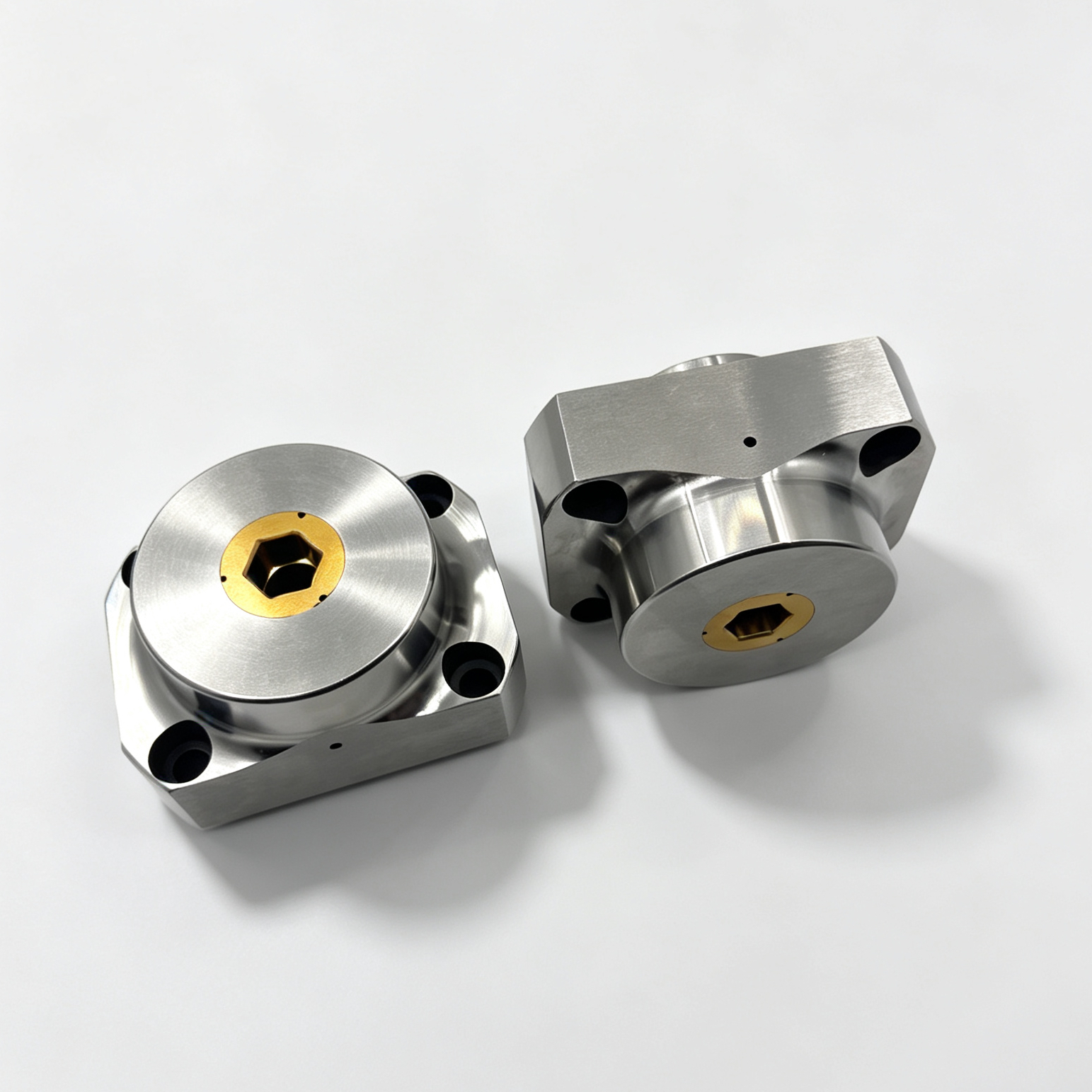 镀钛六角法兰螺母模具1 Durable Hexagonal Nut Forming Die HSS Steel SKD11or DC53 Housing with Carbide Core for High Speed Cold Heading - 图片 1