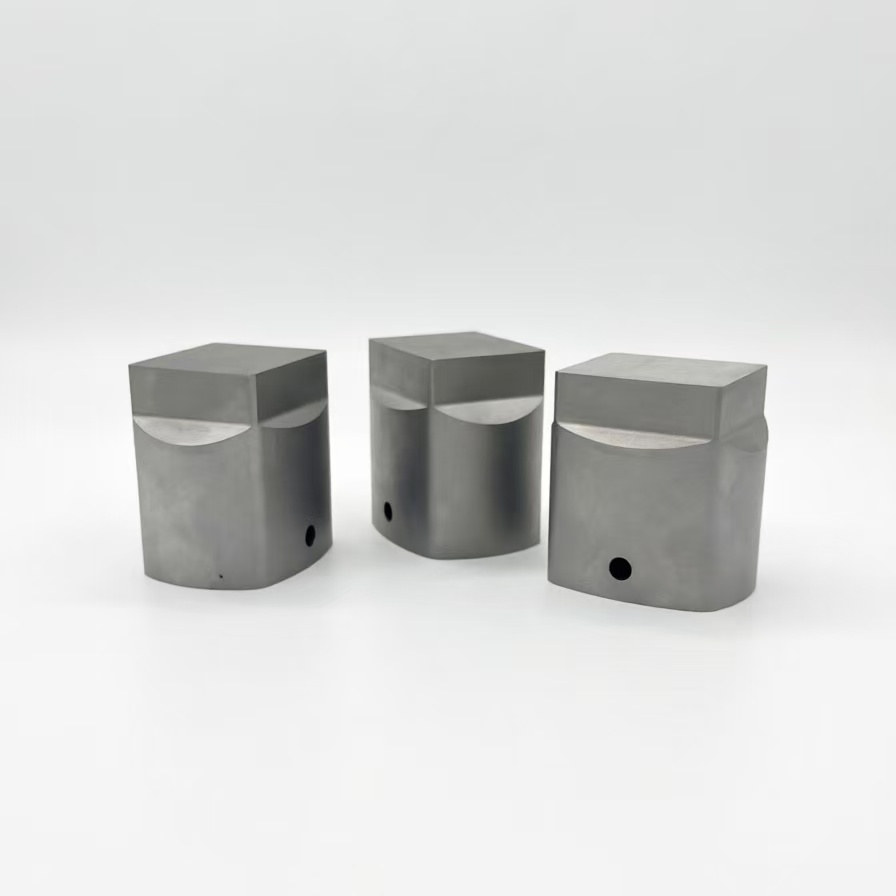 方形切边模 (7) Carbide Heading Die Cold Forging Mold Parts for Fastener Production - 图片 1